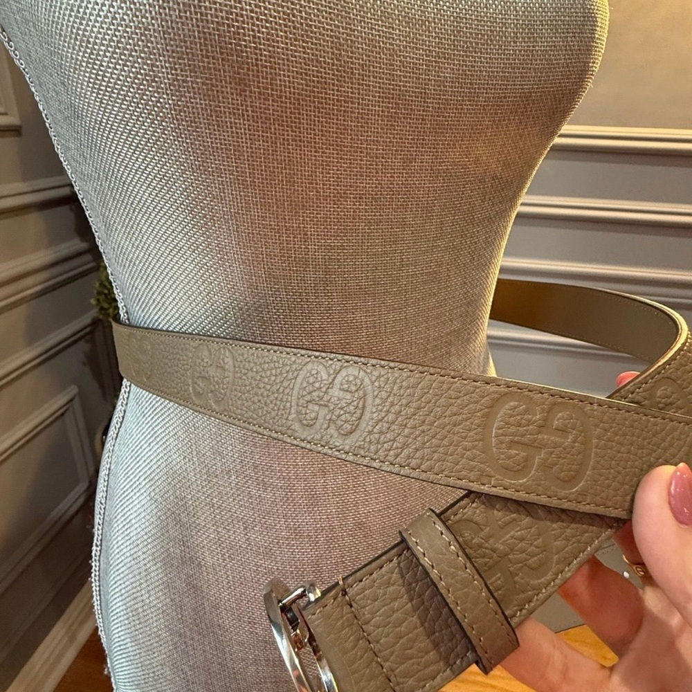 Gucci Interlocking GG Supreme Belt Size 120/48 NWT Neutral Unisex - Picture 5 of 5